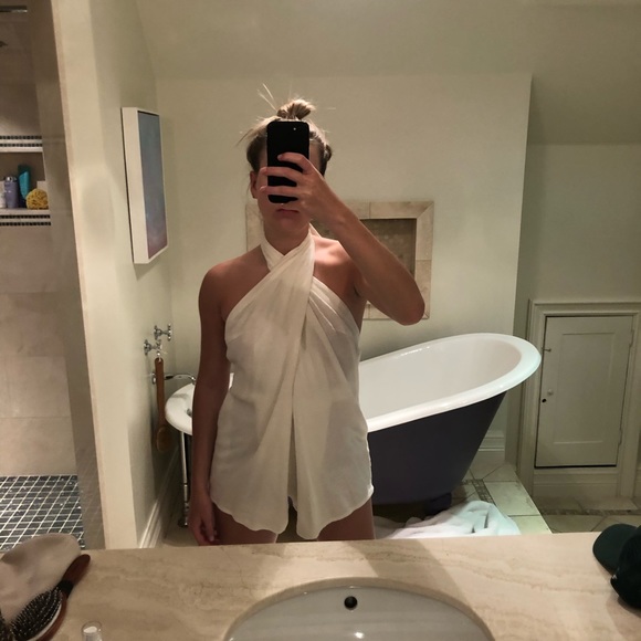 Free People linen cut out romper - Picture 2 of 5